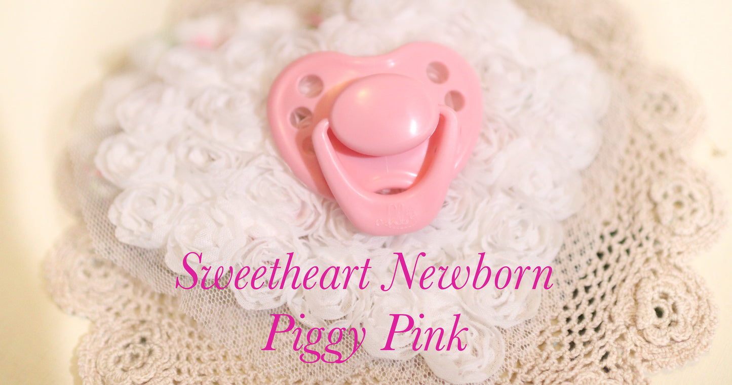 Honeybug Sweetheart Design Magnetic Dummy Piggy Pink (Newborn size)