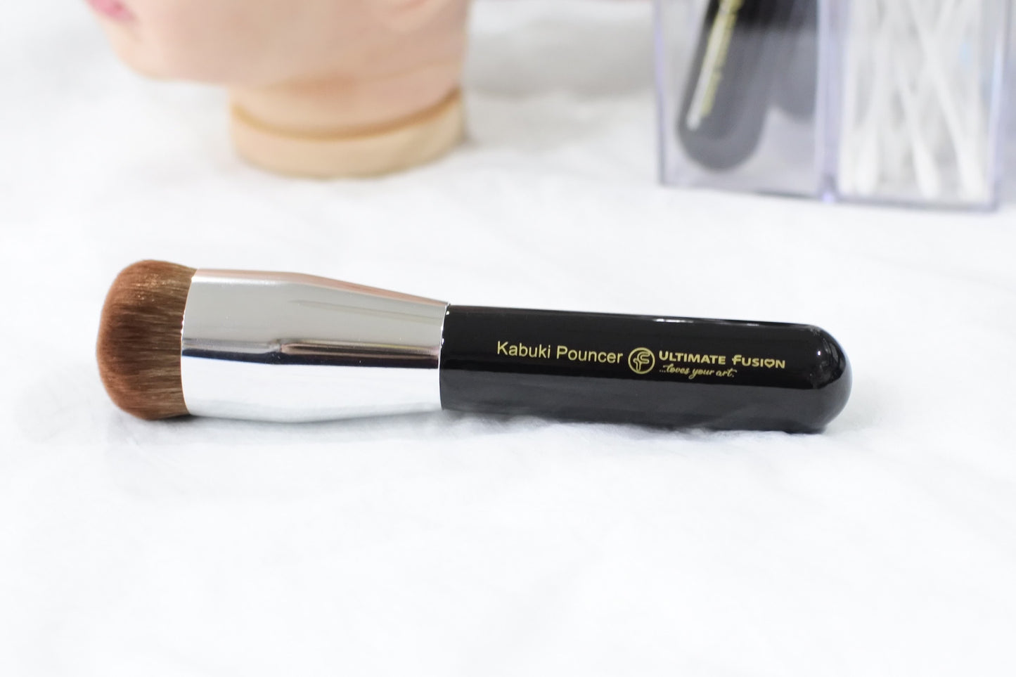 Kabuki Pouncer Brush